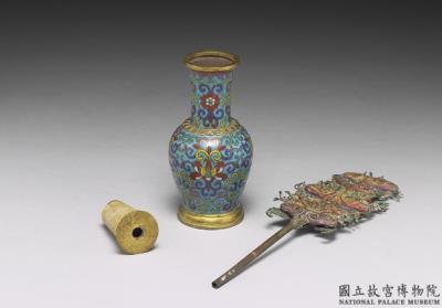 图片[2]-Copper vase in cloisonne enamels, Qing dynasty, Qianlong reign (1736-1795)-China Archive